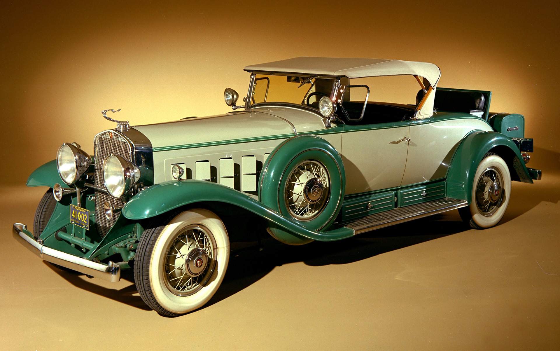 1930-Cadillac-V16
